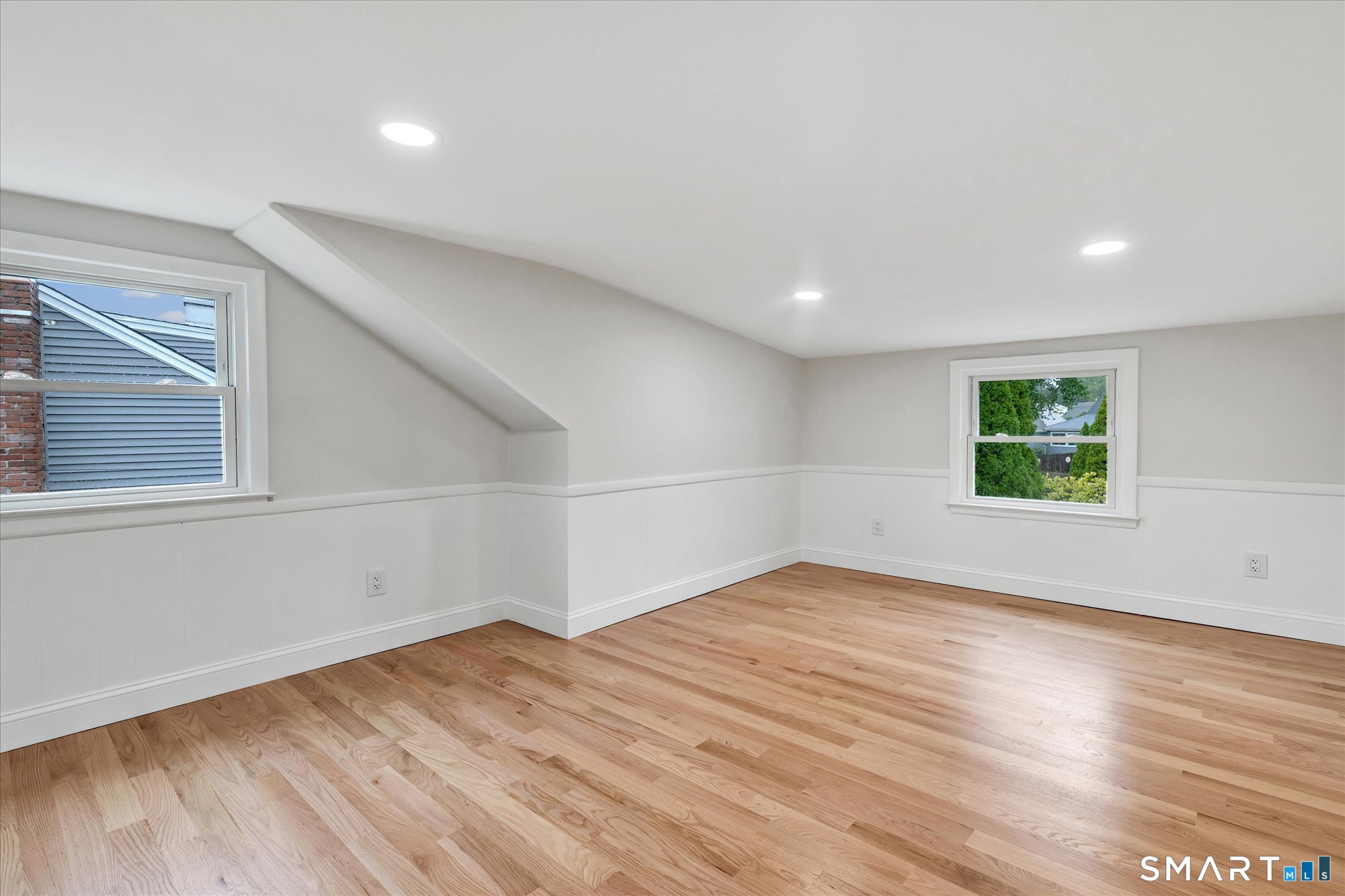 29 Meetinghouse Lane Milford CT 06460