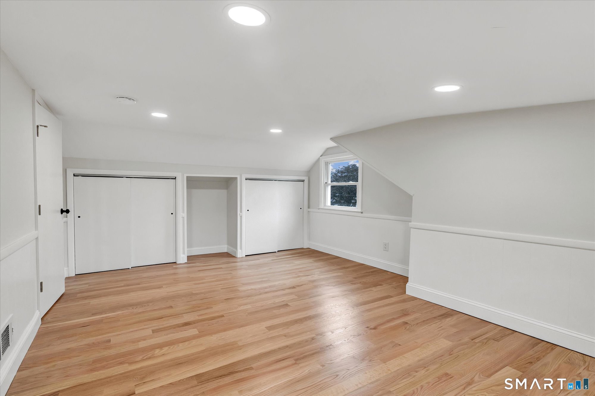 29 Meetinghouse Lane Milford CT 06460