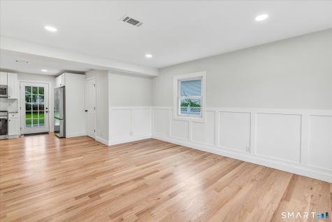 29 Meetinghouse Lane Milford CT 06460