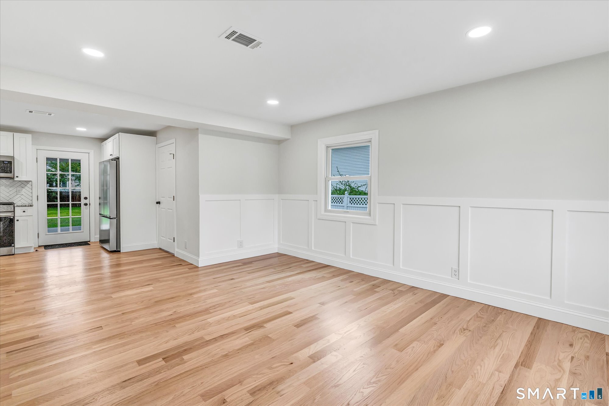 29 Meetinghouse Lane Milford CT 06460