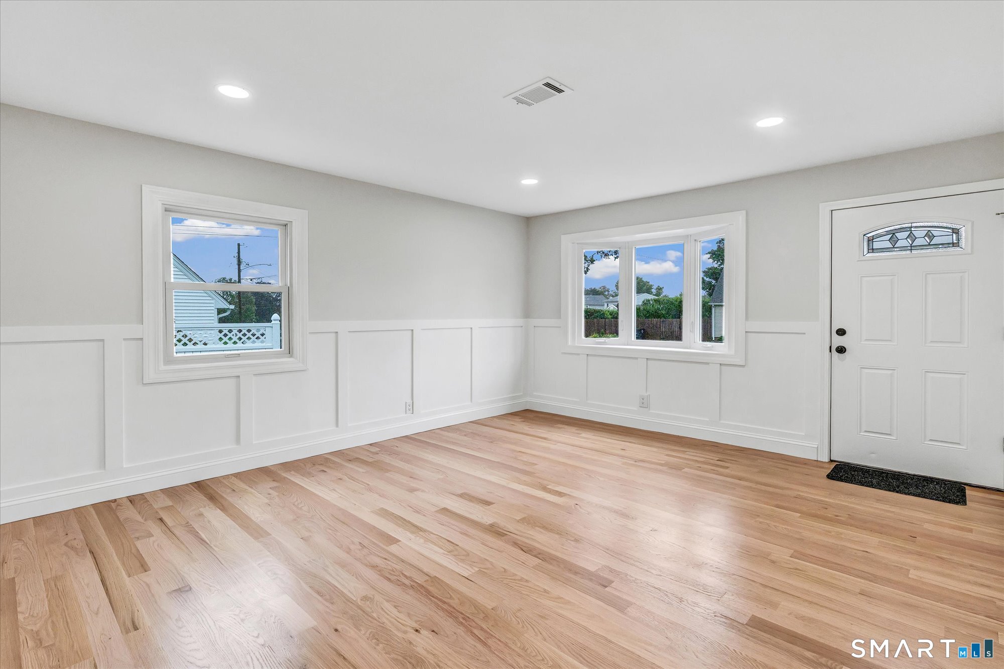 29 Meetinghouse Lane Milford CT 06460