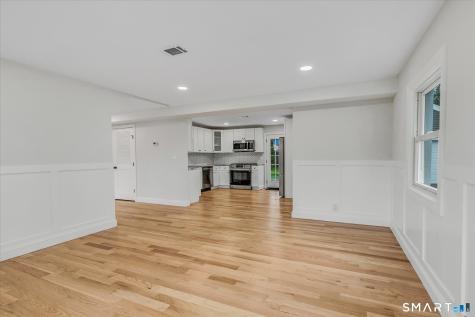 29 Meetinghouse Lane Milford CT 06460