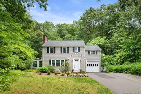 55 Moravia Road Avon CT 06001