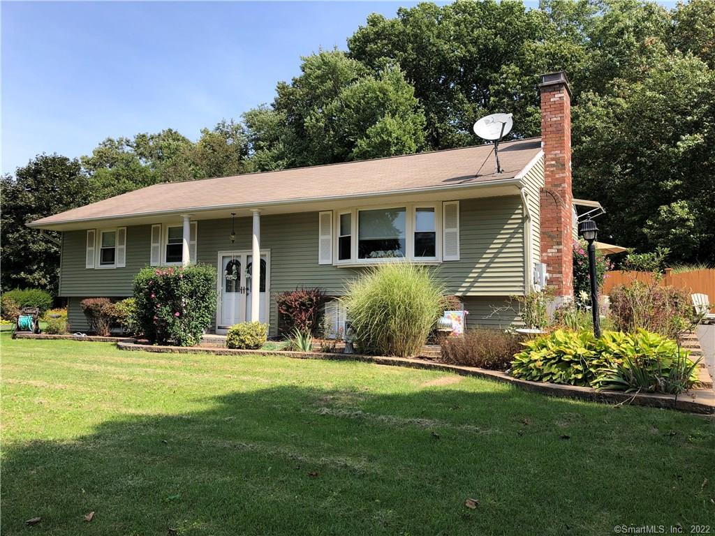 14 Gem Grove Enfield CT 06082