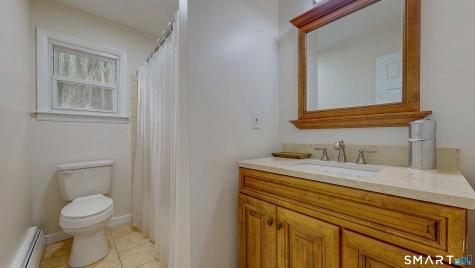 88 Wintonbury Avenue Bloomfield CT 06002