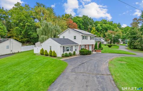 88 Wintonbury Avenue Bloomfield CT 06002