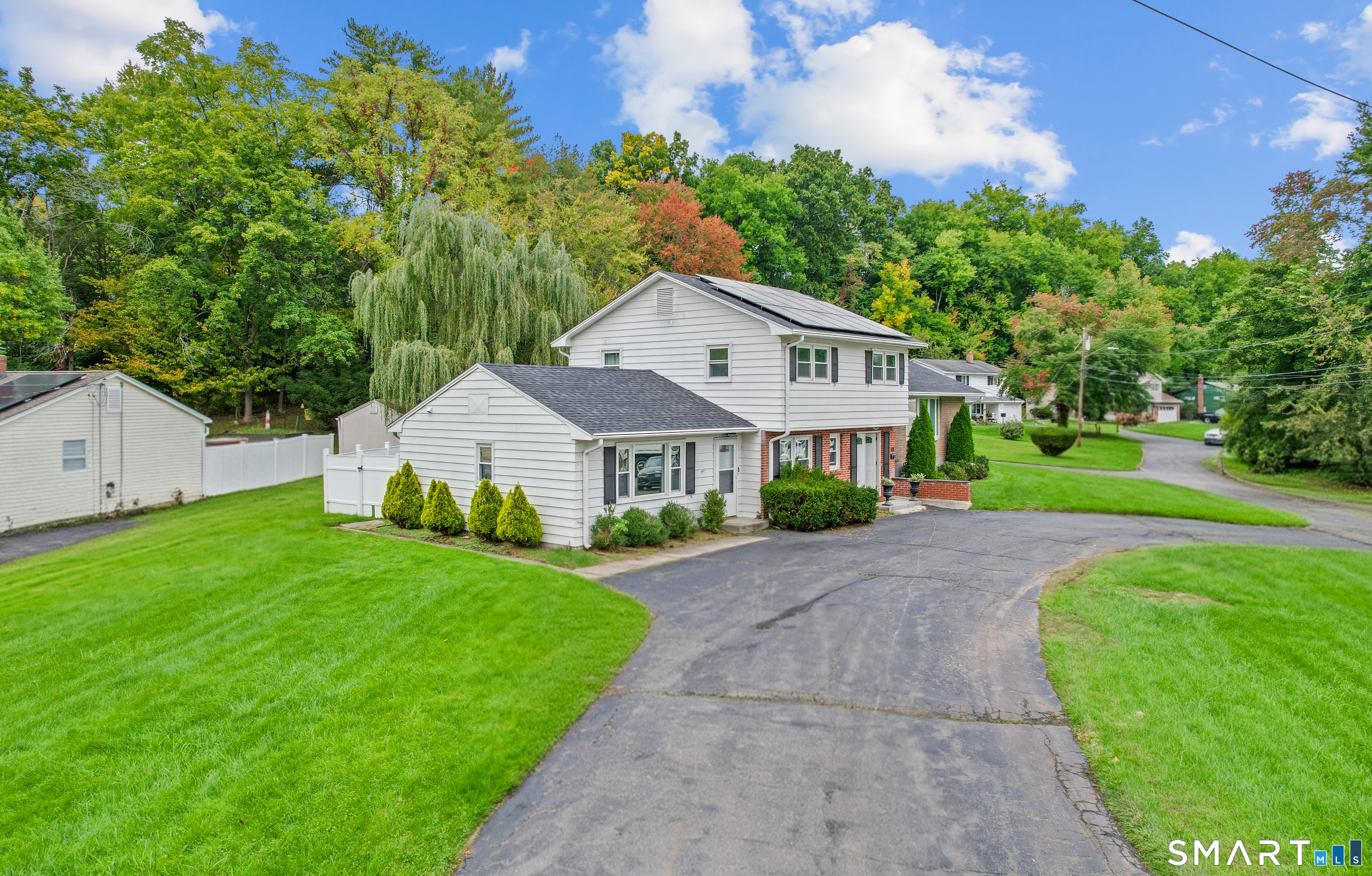 88 Wintonbury Avenue Bloomfield CT 06002