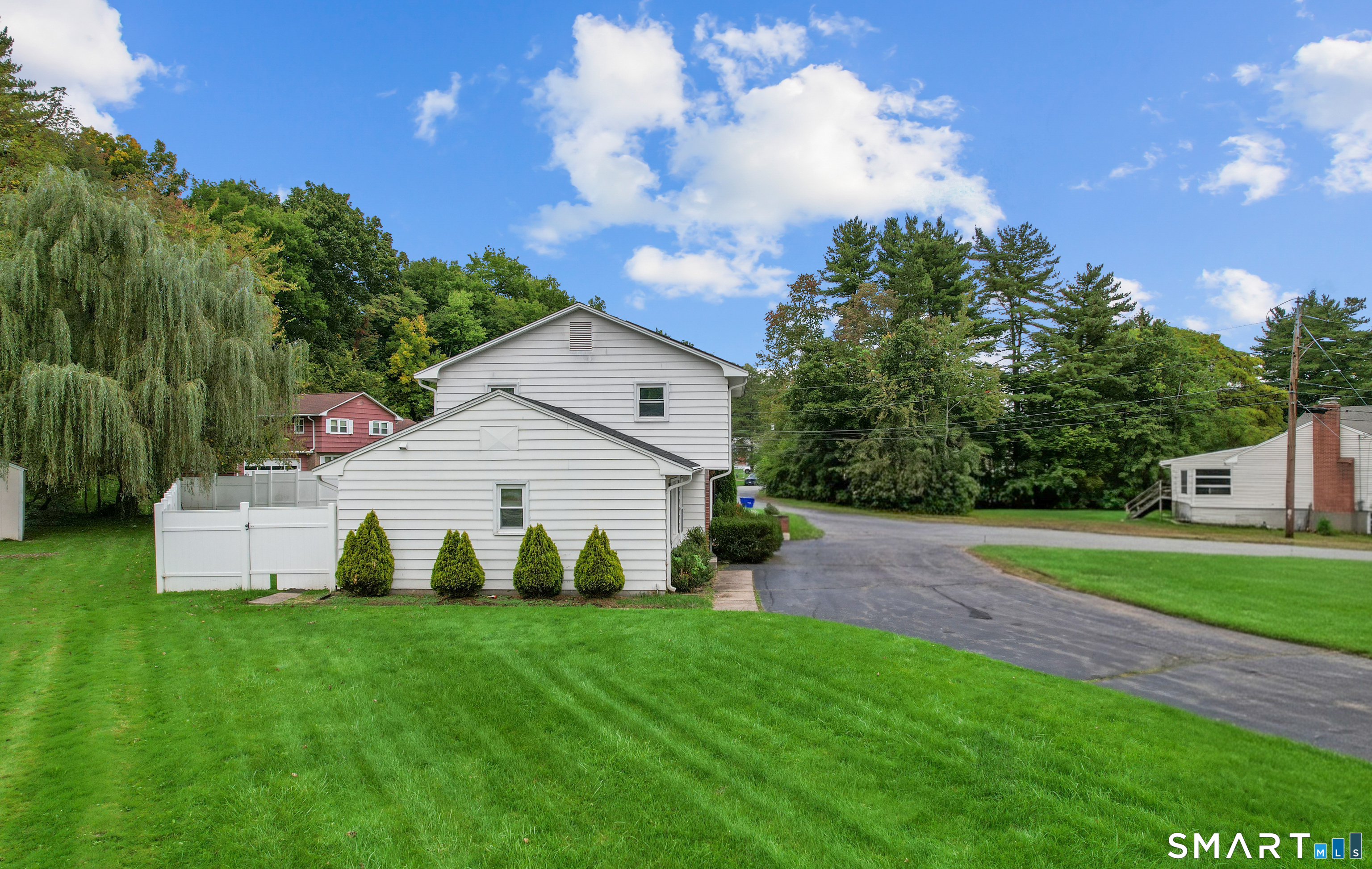 88 Wintonbury Avenue Bloomfield CT 06002