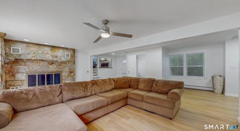 88 Wintonbury Avenue Bloomfield CT 06002