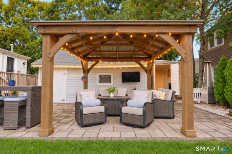 29 Second Avenue Branford CT 06405