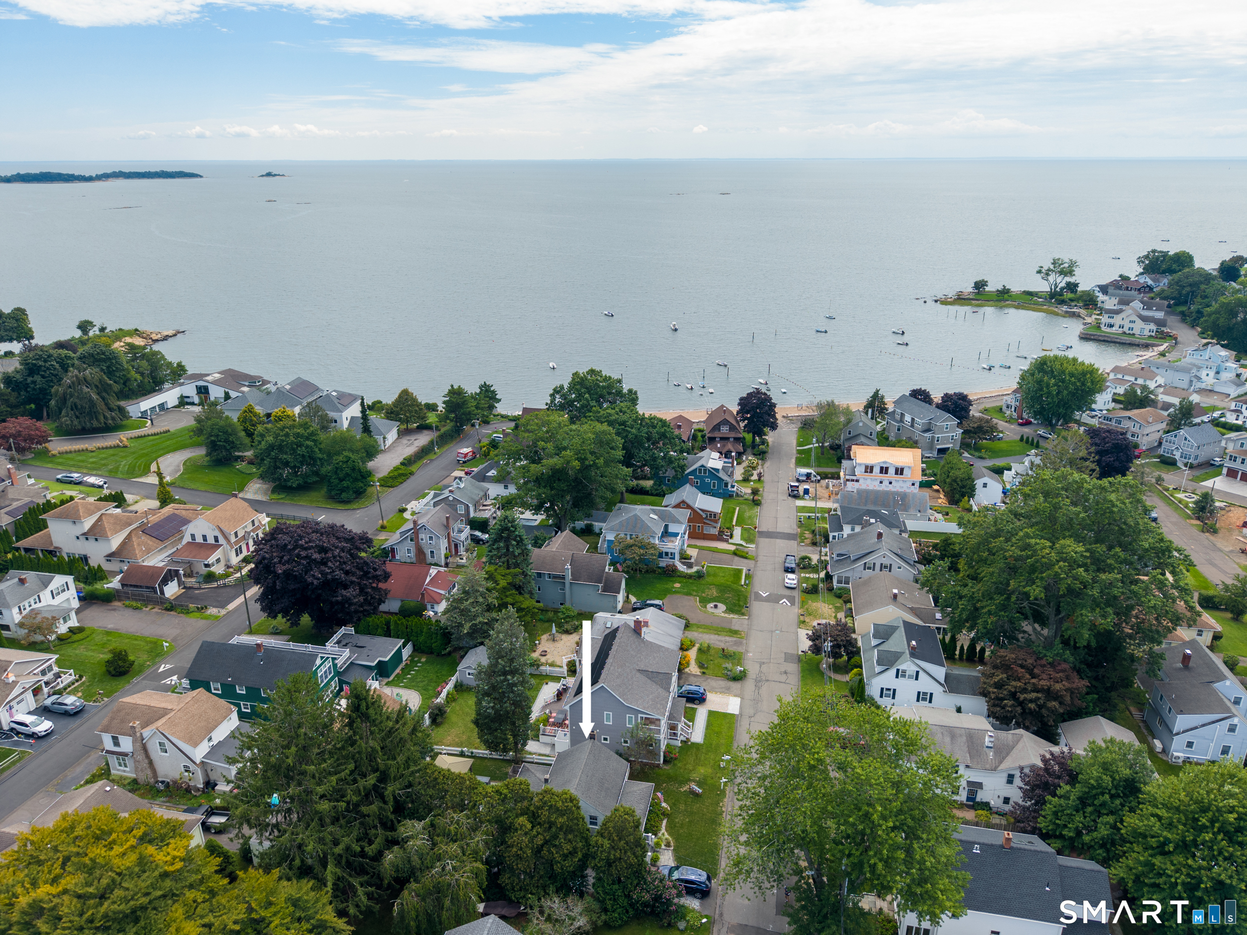 29 Second Avenue Branford CT 06405