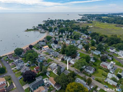 29 Second Avenue Branford CT 06405