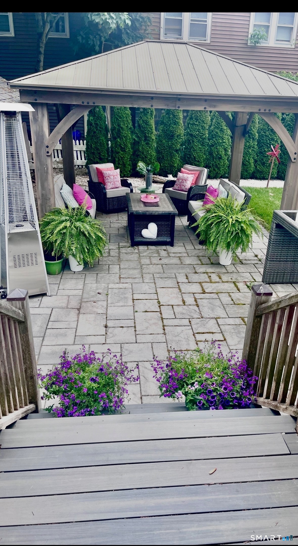 29 Second Avenue Branford CT 06405