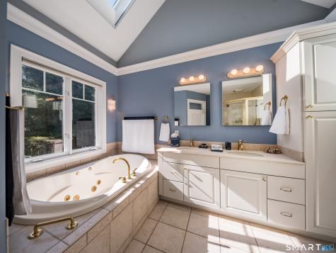 6 Whippletree Lane Old Lyme CT 06371
