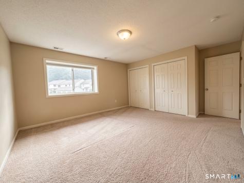 802 Summer Hill Drive South Windsor CT 06074