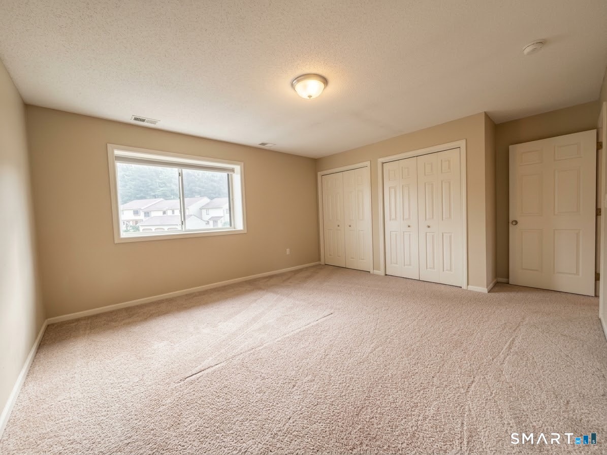 802 Summer Hill Drive South Windsor CT 06074