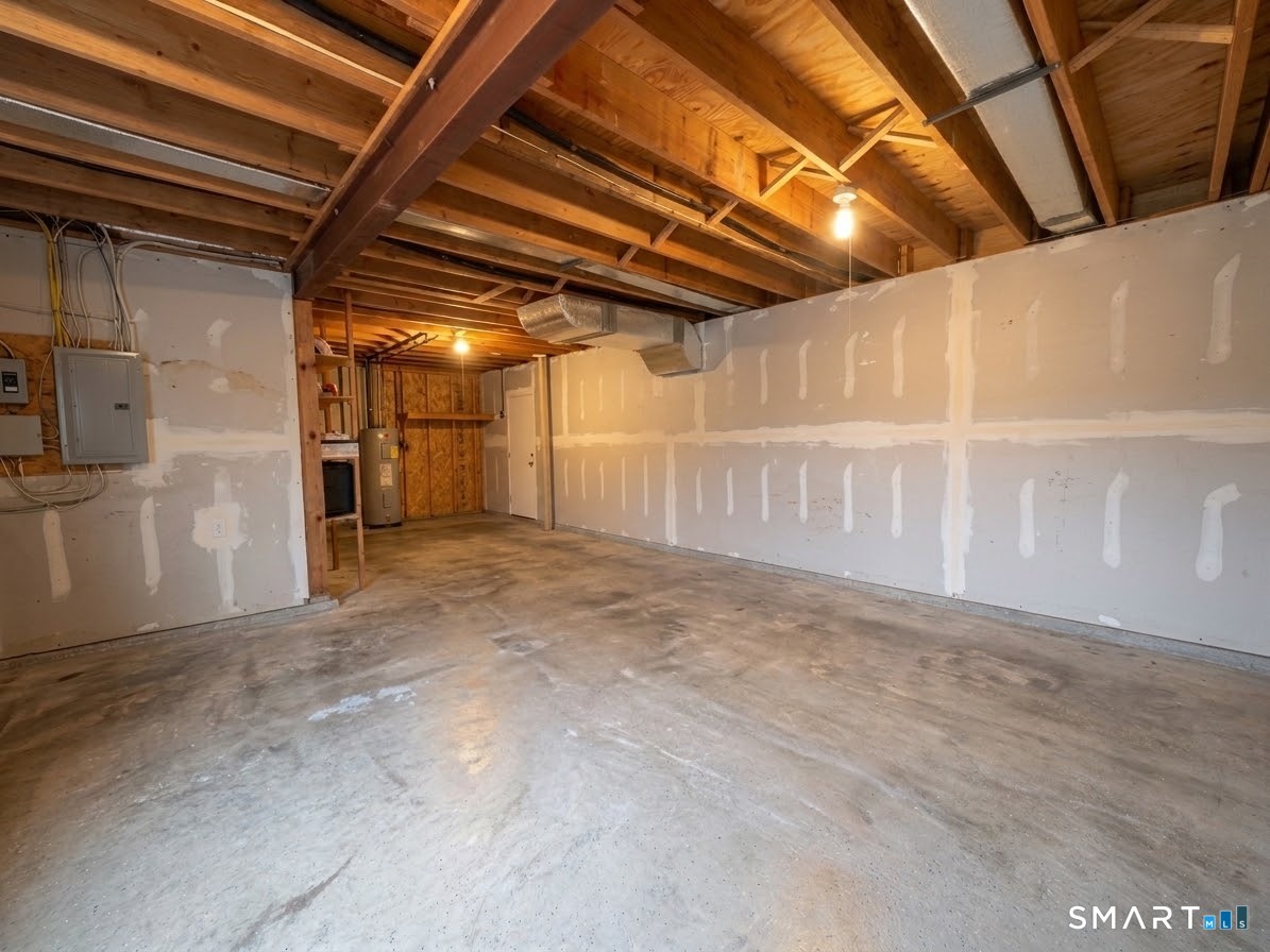 802 Summer Hill Drive South Windsor CT 06074