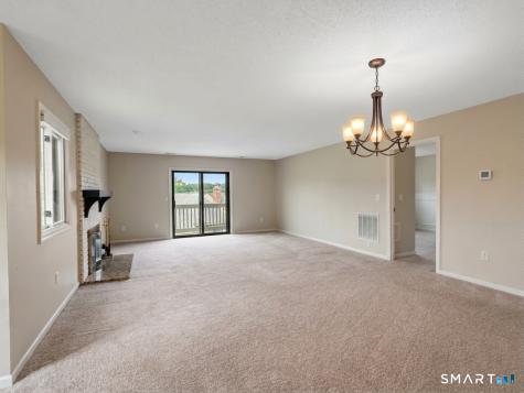 802 Summer Hill Drive South Windsor CT 06074
