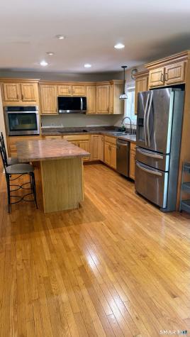 1130 Hanover Avenue Meriden CT 06451