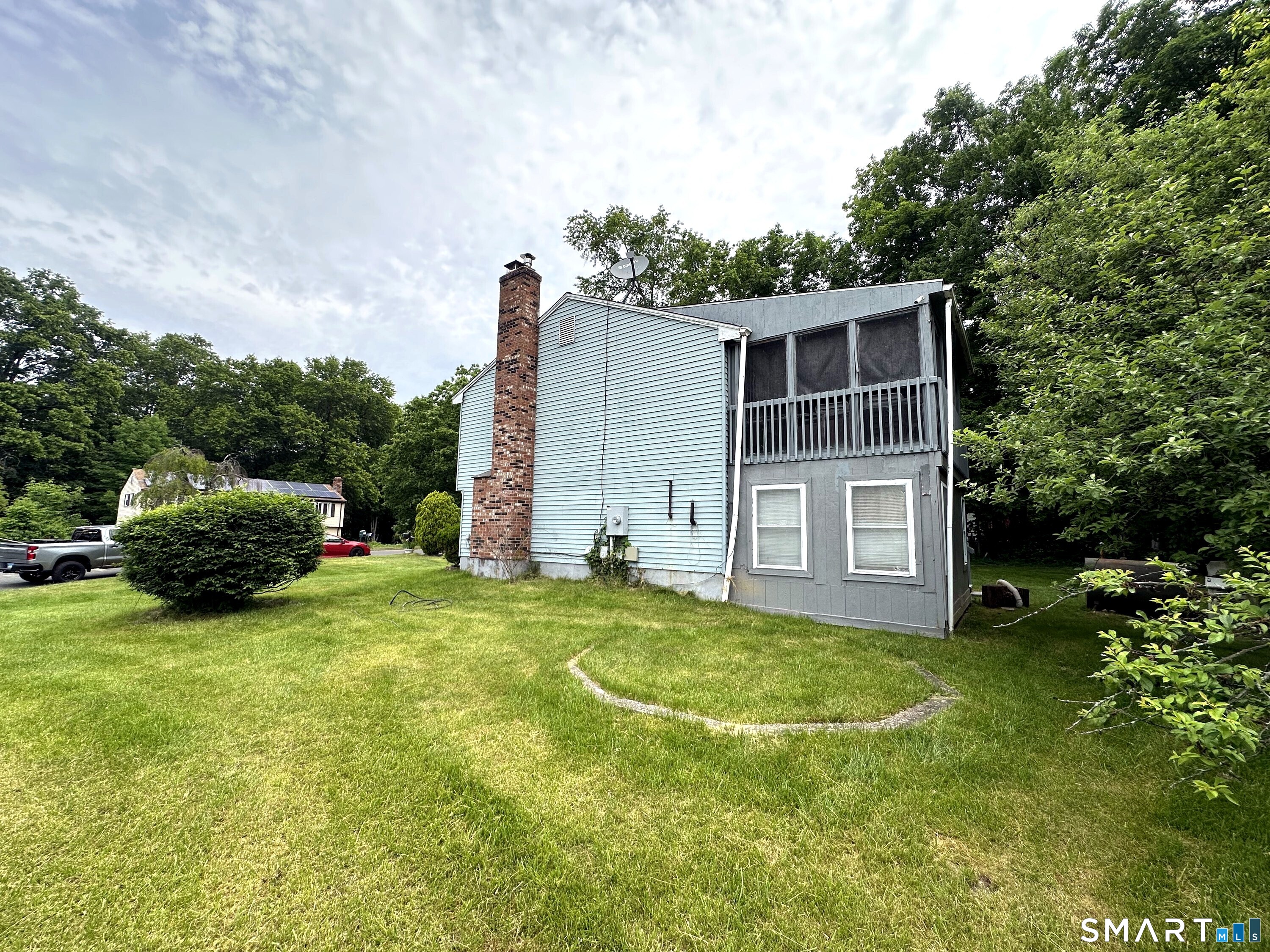 27 Eagleton Drive Windsor CT 06095