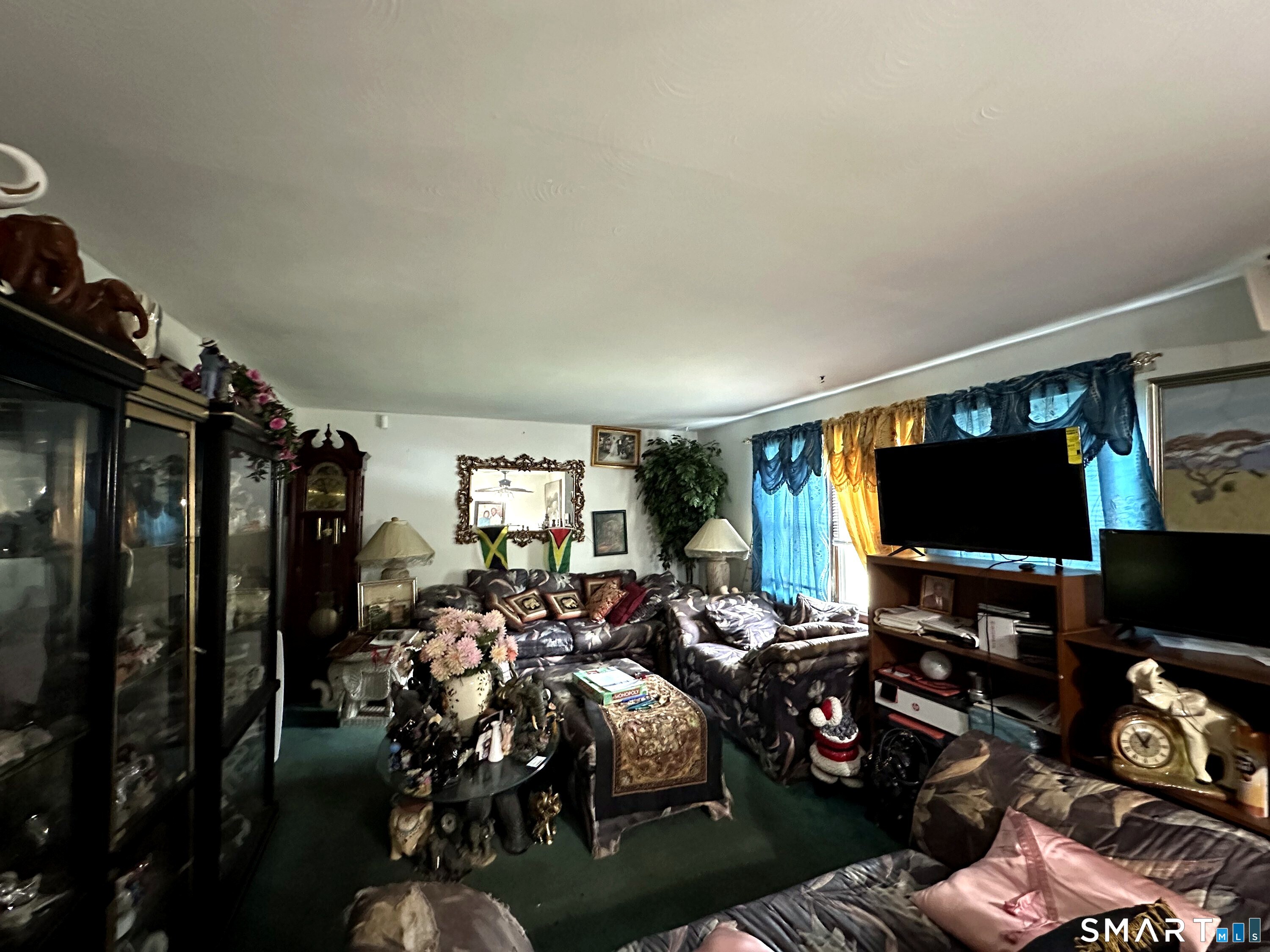 27 Eagleton Drive Windsor CT 06095