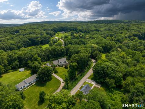 52 Walnut Hill Road East Lyme CT 06333