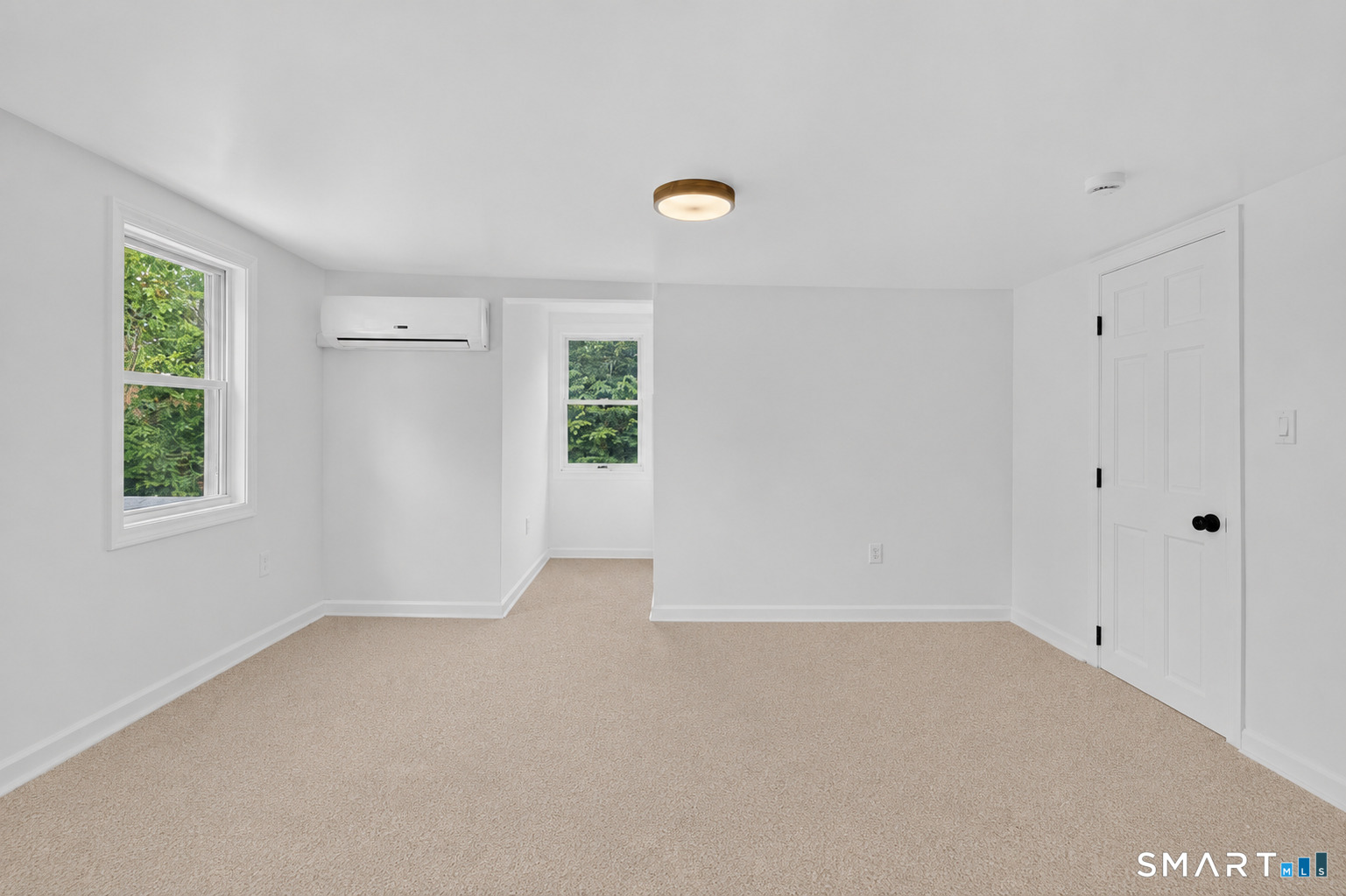 52 Walnut Hill Road East Lyme CT 06333