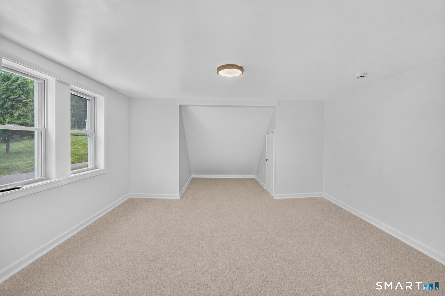 52 Walnut Hill Road East Lyme CT 06333
