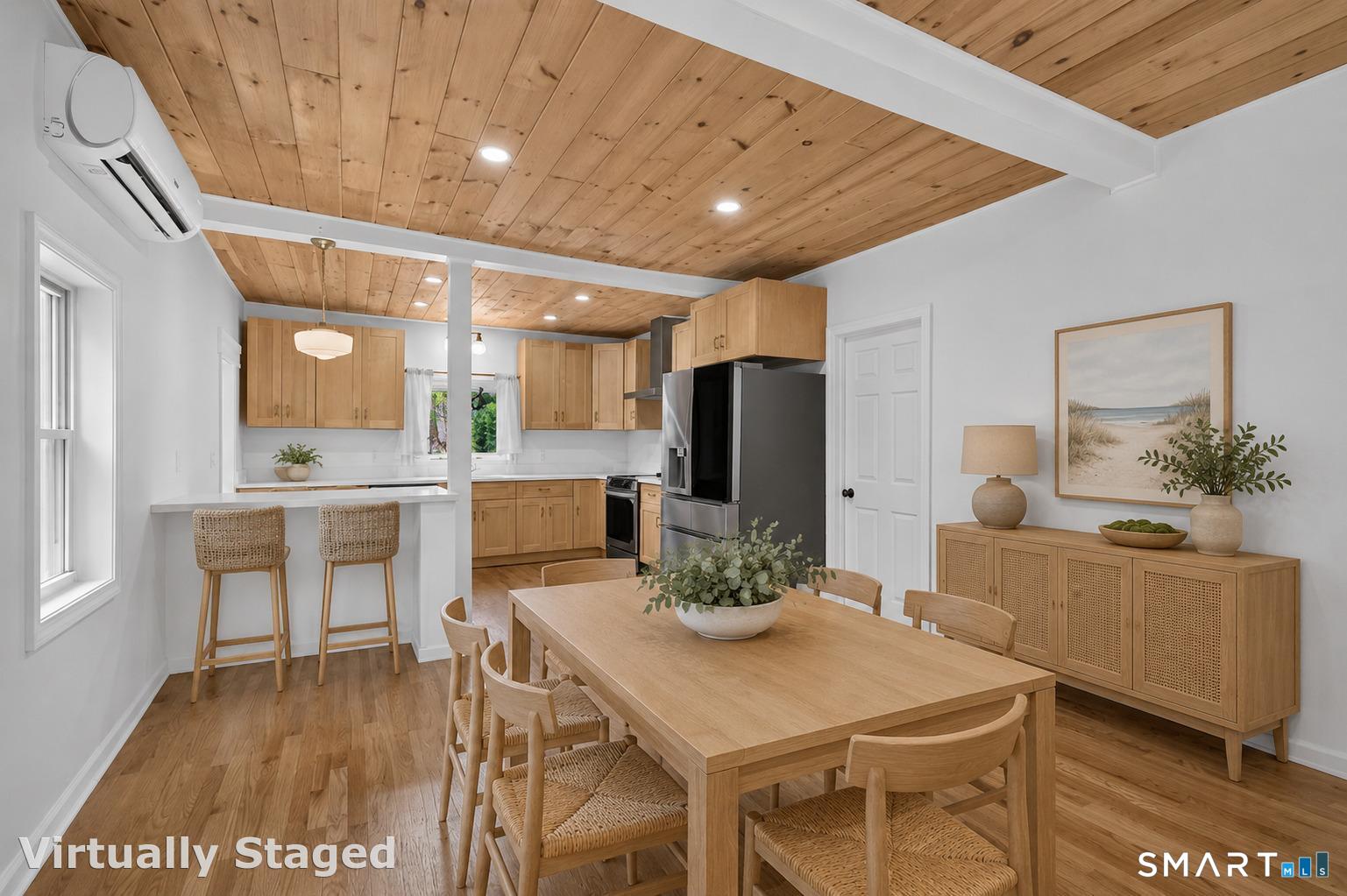 52 Walnut Hill Road East Lyme CT 06333