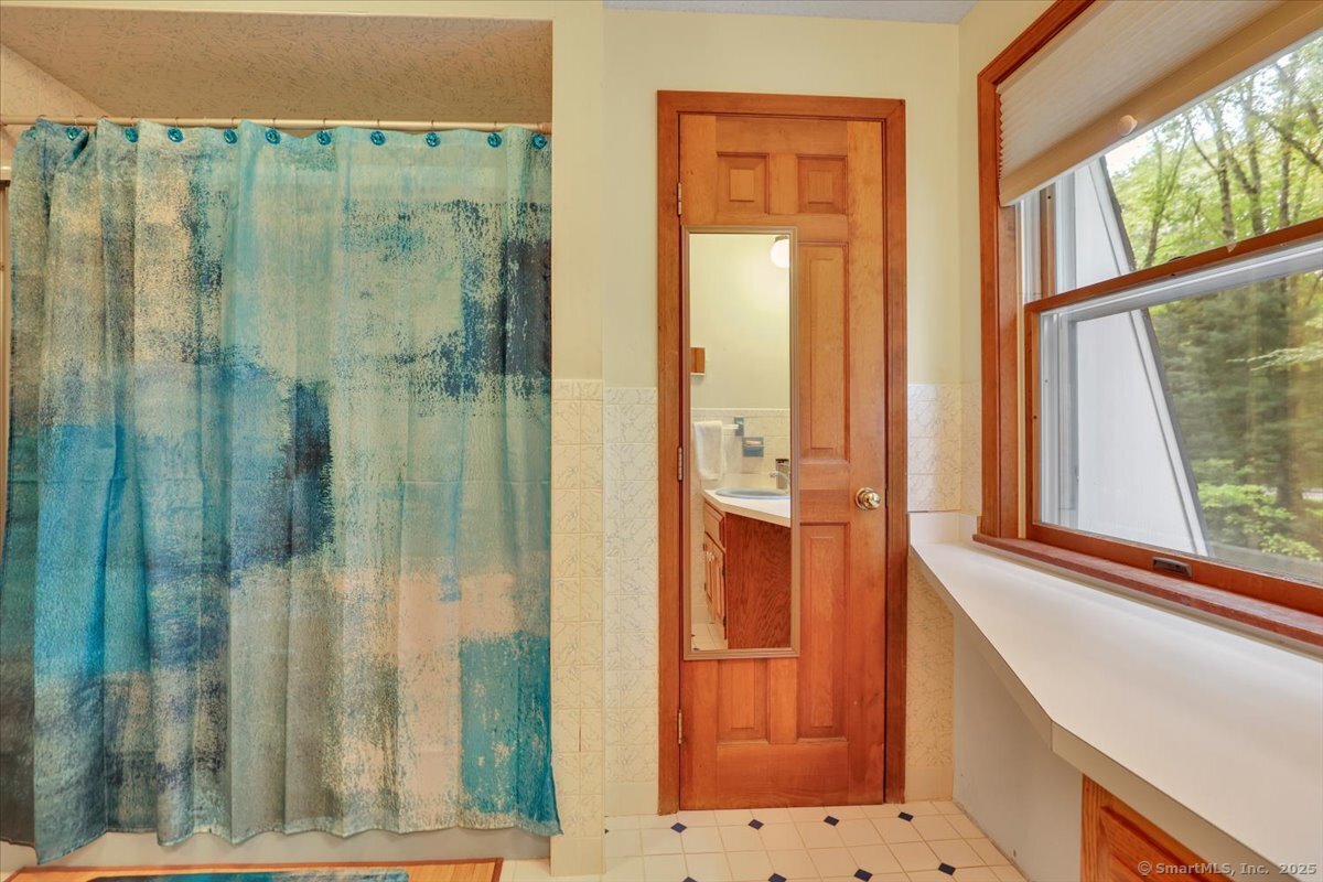 200 North Farm Road Middlebury CT 06762