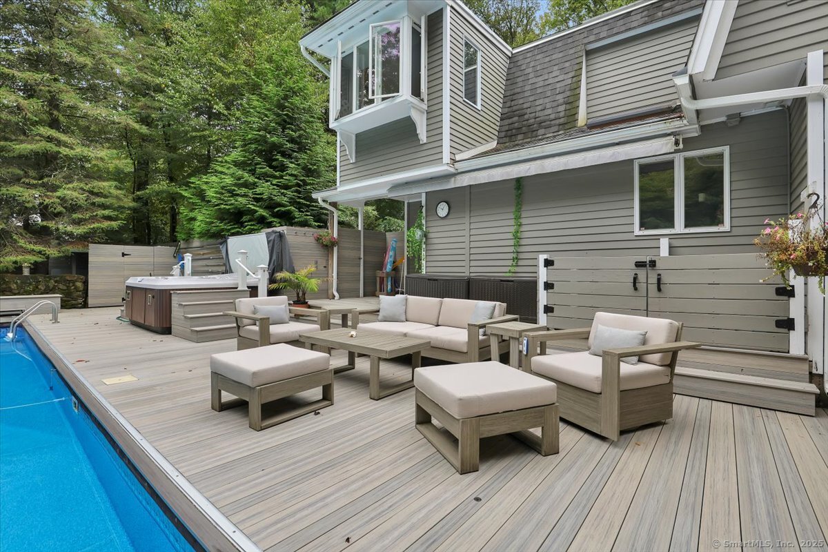 200 North Farm Road Middlebury CT 06762