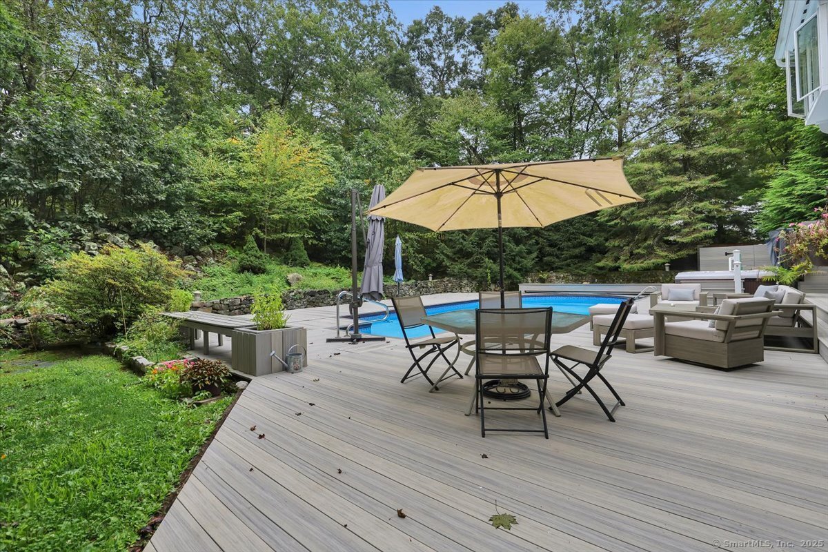 200 North Farm Road Middlebury CT 06762