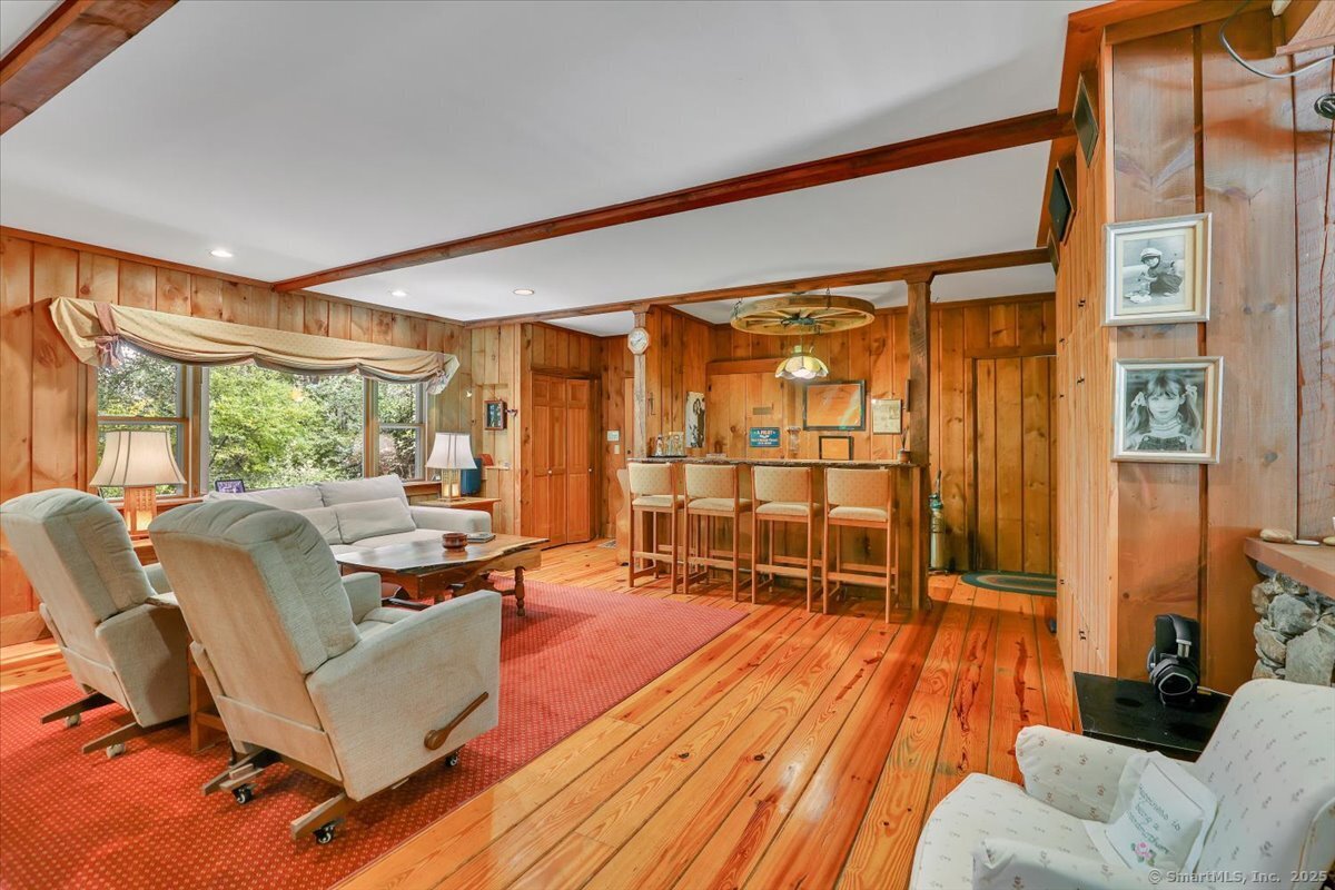 200 North Farm Road Middlebury CT 06762