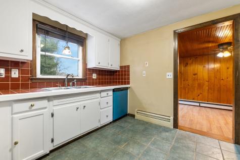 12 Riviera Drive Enfield CT 06082