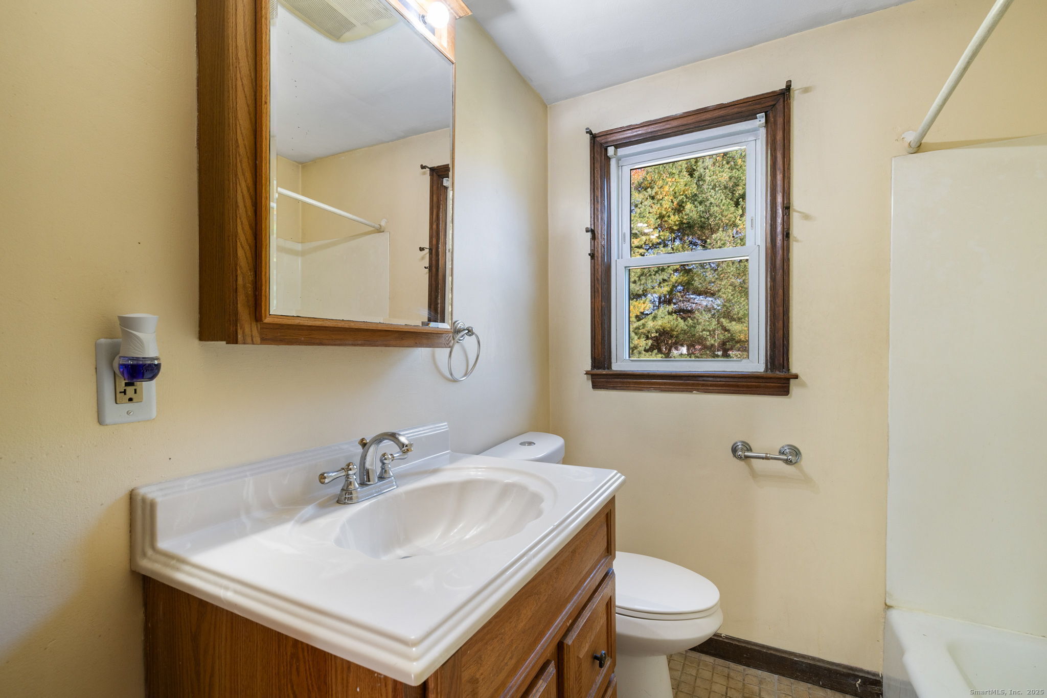 12 Riviera Drive Enfield CT 06082