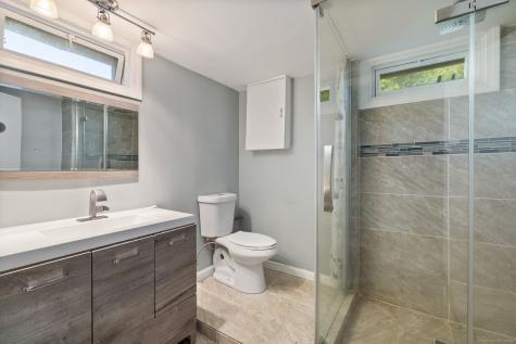 12 Riviera Drive Enfield CT 06082