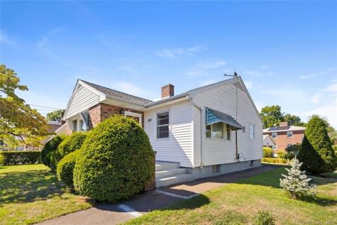216 Linnmoore Street Hartford CT 06106