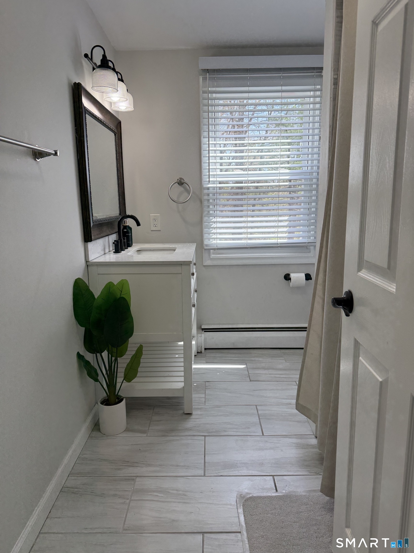 14 Springwood Road Farmington CT 06032