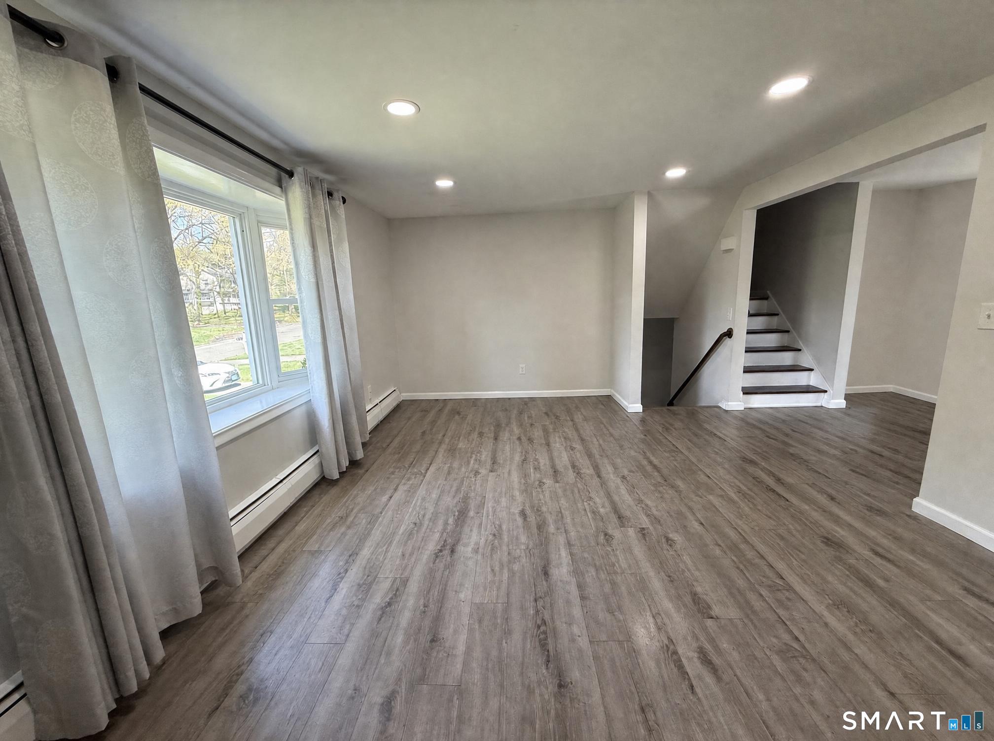 14 Springwood Road Farmington CT 06032