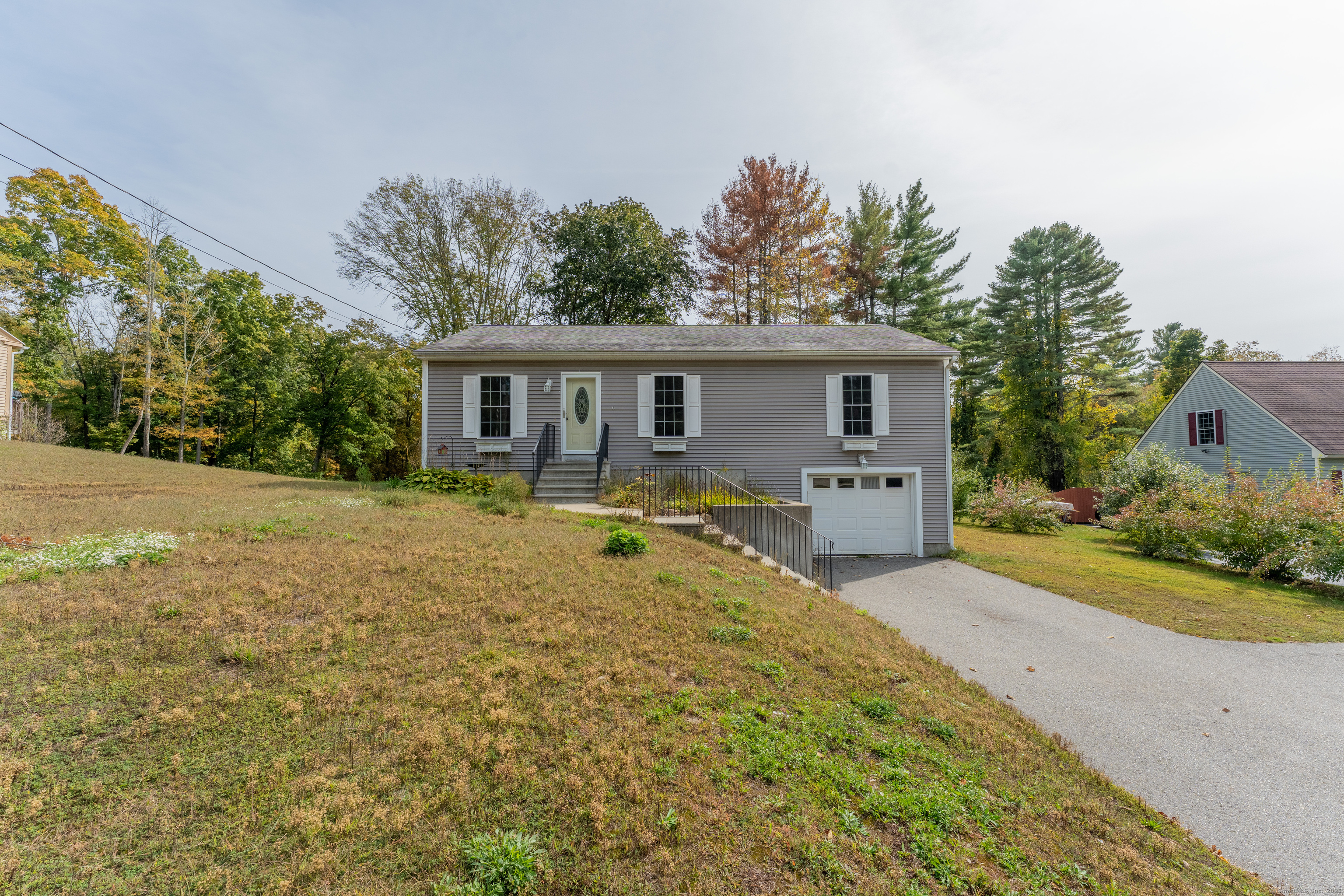 6 Harrisville Road Putnam CT 06260