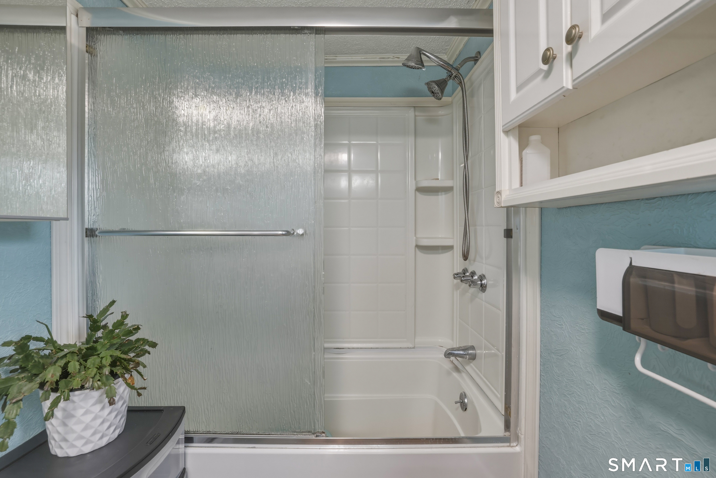 26 Washington Street Derby CT 06418