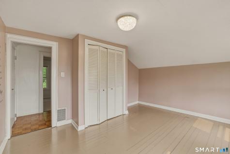 26 Washington Street Derby CT 06418