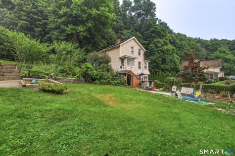 26 Washington Street Derby CT 06418