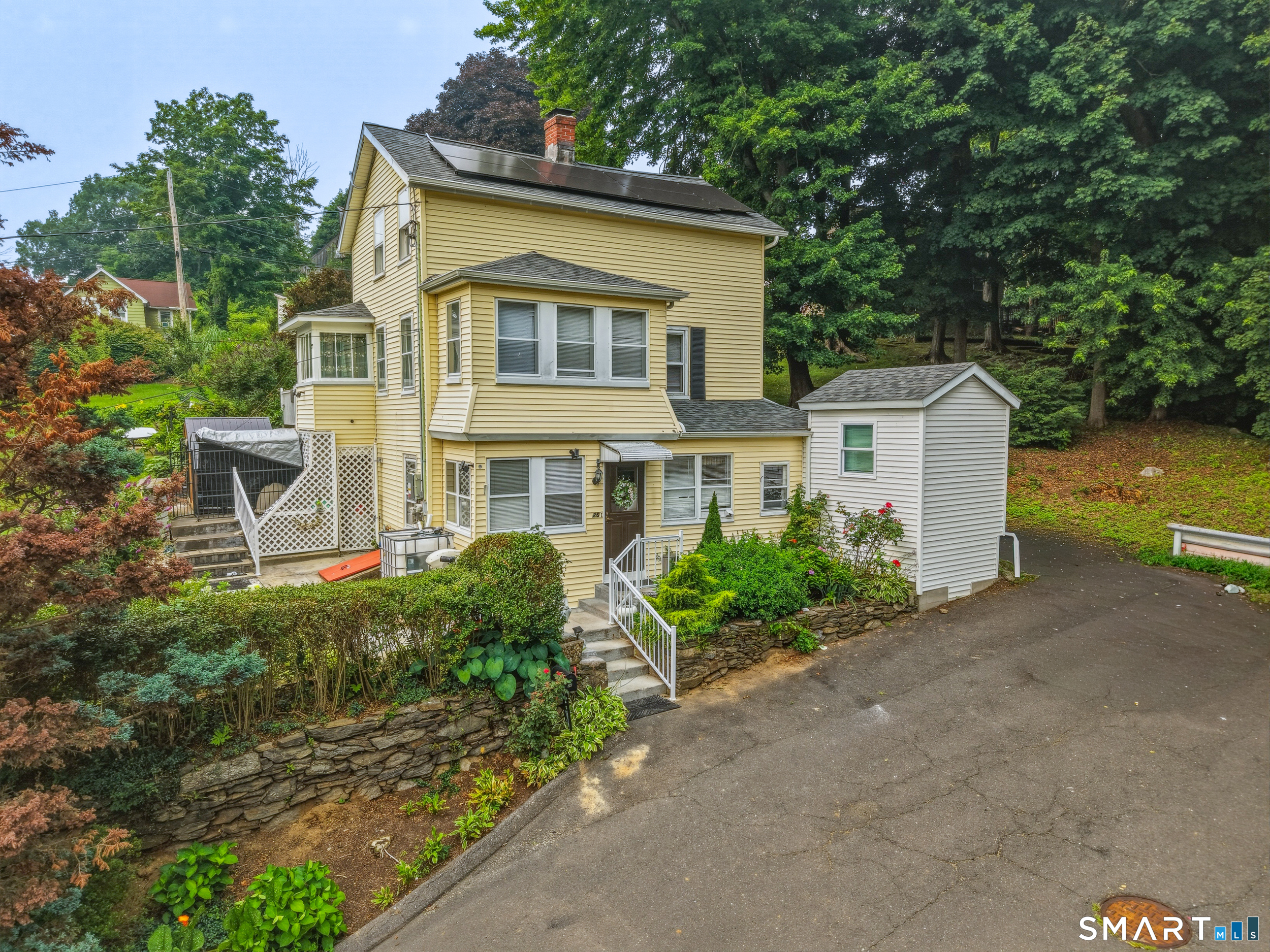 26 Washington Street Derby CT 06418