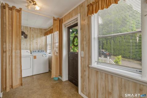 26 Washington Street Derby CT 06418