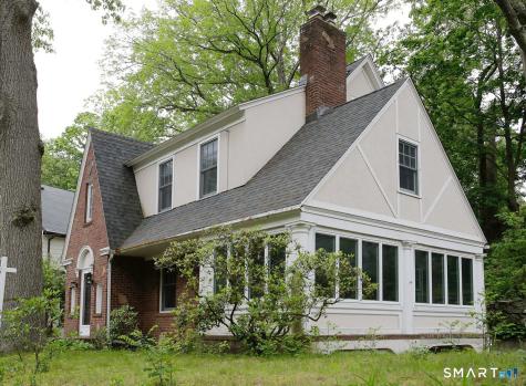 130 Marvelwood Drive New Haven CT 06515