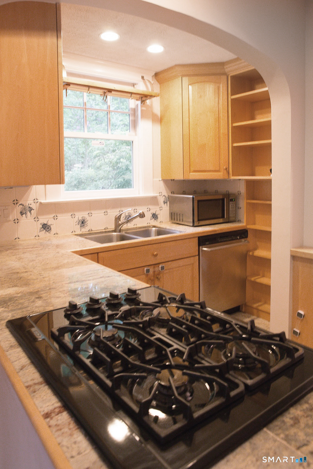 130 Marvelwood Drive New Haven CT 06515