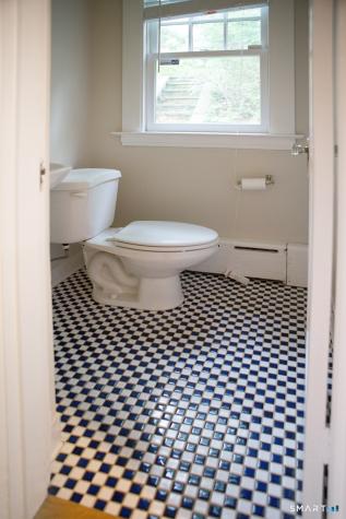 130 Marvelwood Drive New Haven CT 06515