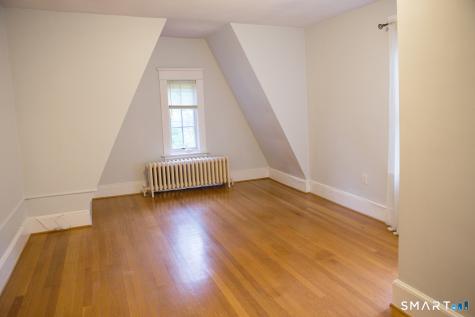 130 Marvelwood Drive New Haven CT 06515