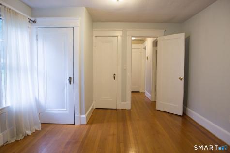 130 Marvelwood Drive New Haven CT 06515